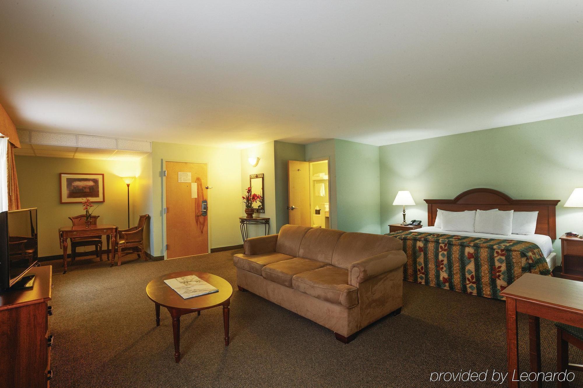 La Quinta Inn By Wyndham Radford Exterior foto